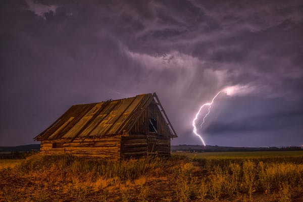Preparing Your Roof for Texas Storm Season: Essential Tips for DFW Homeowners